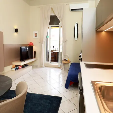 Apartment Lovely Marmont With Balconies In The Heart Of Split