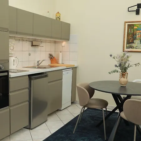 Apartmán Lovely Marmont With Balconies In The Heart Of