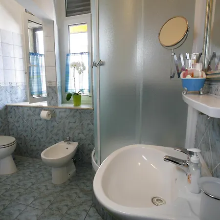 Apartmán Lovely Marmont With Balconies In The Heart Of
